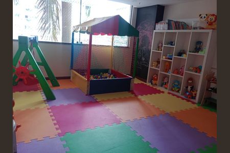 Apartamento à venda com 2 quartos, 75m² em Icaraí, Niterói