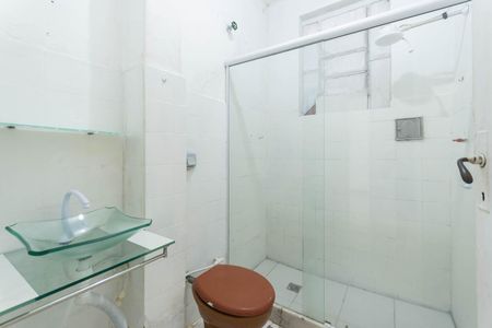 Apartamento para alugar com 202m², 3 quartos e sem vagaBanheiro
