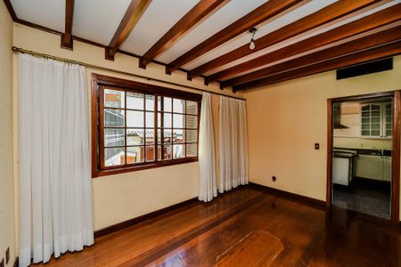 Casa de condomínio à venda com 330m², 3 quartos e 2 vagasSala de Jantar