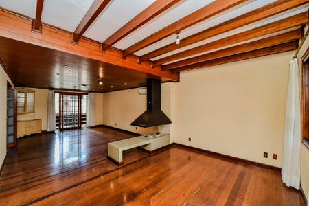 Casa de condomínio à venda com 330m², 3 quartos e 2 vagasSala de Jantar