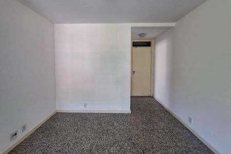 Sala de apartamento à venda com 2 quartos, 117m² em Icaraí, Niterói