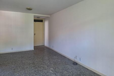 Sala de apartamento à venda com 2 quartos, 117m² em Icaraí, Niterói