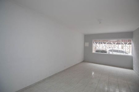 Sala  de casa para alugar com 4 quartos, 300m² em Parque Edu Chaves, São Paulo