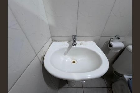 Banheiro Social de apartamento para alugar com 1 quarto, 32m² em Recreio dos Bandeirantes, Rio de Janeiro