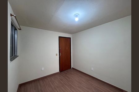 Sala de apartamento para alugar com 1 quarto, 32m² em Recreio dos Bandeirantes, Rio de Janeiro