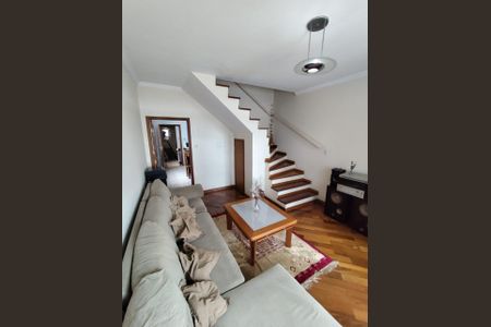 Casa à venda com 2 quartos, 116m² em Campestre, Santo André