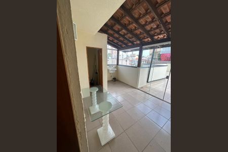 Apartamento à venda com 100m², 2 quartos e 2 vagas Apartamento à venda com 100m², 2 quartos e 2 vagasVaranda
