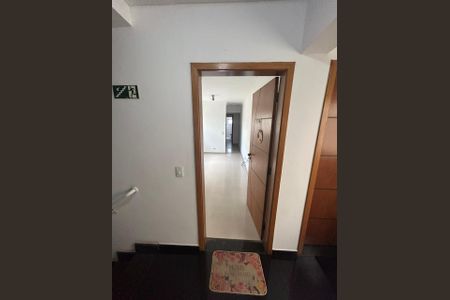 Apartamento à venda com 100m², 2 quartos e 2 vagas Apartamento à venda com 100m², 2 quartos e 2 vagasCorredor