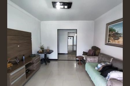 Casa para alugar com 4 quartos, 234m² em Padre Eustáquio, Belo Horizonte