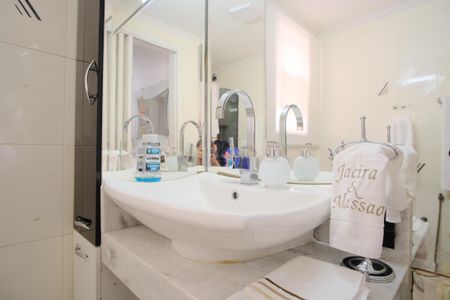 Apartamento à venda com 60m², 2 quartos e 1 vagaBanheiro