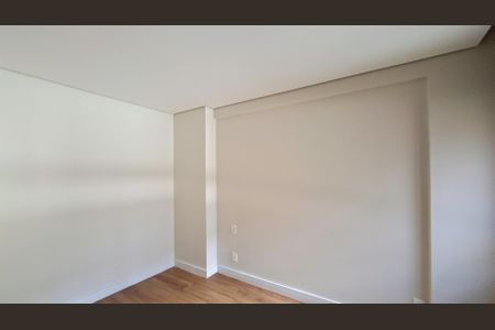 Apartamento à venda com 284m², 4 quartos e 3 vagas Apartamento à venda com 284m², 4 quartos e 3 vagasQuarto