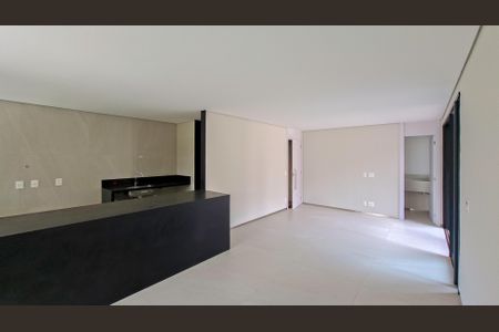 Apartamento à venda com 284m², 4 quartos e 3 vagas Apartamento à venda com 284m², 4 quartos e 3 vagasSala/Cozinha