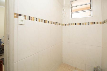 Casa à venda com 490m², 4 quartos e 7 vagasBanheiro da Suite 2