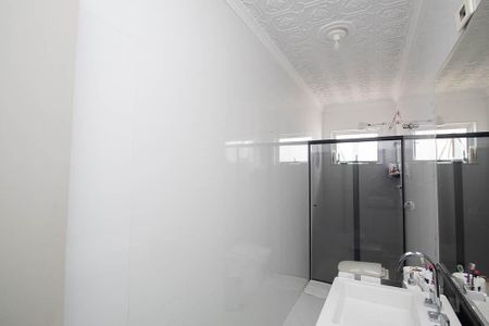 Casa à venda com 490m², 4 quartos e 7 vagasBanheiro 3