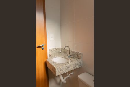 Apartamento para alugar com 45m², 2 quartos e 1 vaga Apartamento para alugar com 45m², 2 quartos e 1 vagaBanheiro