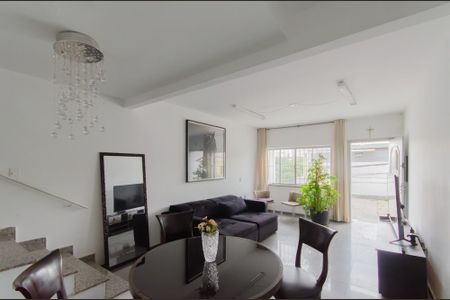 Sala de casa à venda com 2 quartos, 220m² em Vila Mariana, São Paulo