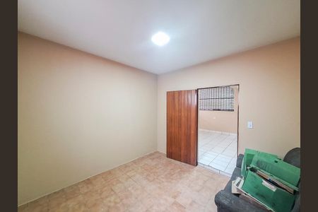 Quarto de casa para alugar com 1 quarto, 50m² em Vila Renato (zona Norte), São Paulo