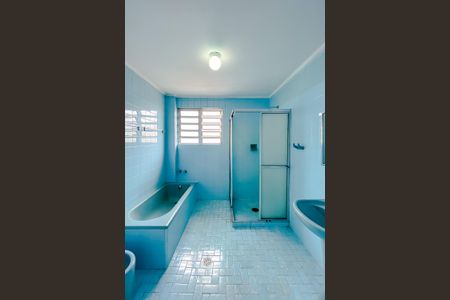 Apartamento à venda com 206m², 4 quartos e 1 vagaBanheiro da Suíte