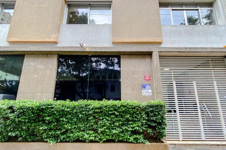 Apartamento à venda com 206m², 4 quartos e 1 vagaFachada - Plaquinha