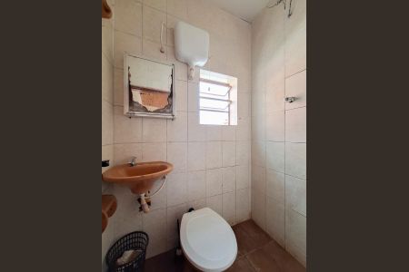 Banheiro Social de casa para alugar com 1 quarto, 50m² em Vila Renato (zona Norte), São Paulo