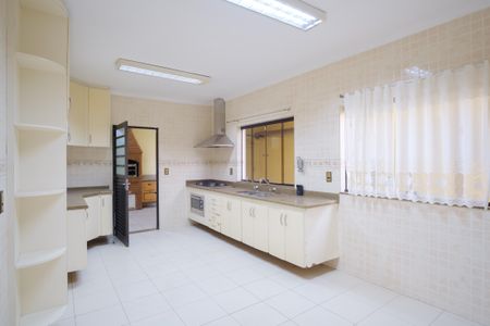 Cozinha de casa para alugar com 3 quartos, 125m² em Chácara Seis de Outubro, São Paulo