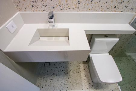 Casa à venda com 244m², 3 quartos e 5 vagas Casa à venda com 244m², 3 quartos e 5 vagasBanheiro do quarto 3