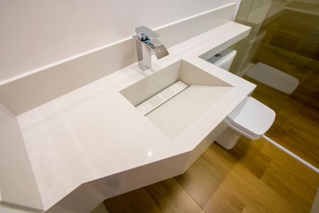 Casa à venda com 244m², 3 quartos e 5 vagas Casa à venda com 244m², 3 quartos e 5 vagasBanheiro do quarto 2