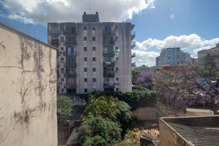Apartamento à venda com 90m², 2 quartos e sem vaga Apartamento à venda com 90m², 2 quartos e sem vagaVista