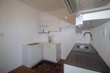 Apartamento à venda com 90m², 2 quartos e sem vaga Apartamento à venda com 90m², 2 quartos e sem vagaCozinha