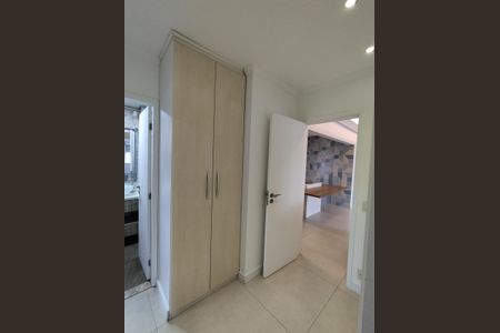 Apartamento para alugar com 98m², 3 quartos e 2 vagas Apartamento para alugar com 98m², 3 quartos e 2 vagasCorredor