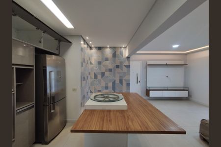 Apartamento para alugar com 98m², 3 quartos e 2 vagas Apartamento para alugar com 98m², 3 quartos e 2 vagasCozinha - Armários