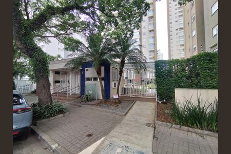 Apartamento para alugar com 98m², 3 quartos e 2 vagas Apartamento para alugar com 98m², 3 quartos e 2 vagasFachada e portaria