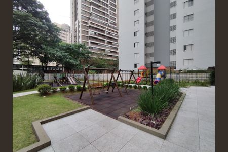 Apartamento para alugar com 98m², 3 quartos e 2 vagas Apartamento para alugar com 98m², 3 quartos e 2 vagasÁrea comum - Playground