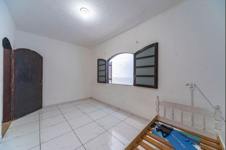 Quarto de casa para alugar com 1 quarto, 50m² em Parque Gerassi, Santo André