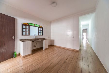 Sala/Cozinha de casa para alugar com 1 quarto, 50m² em Parque Gerassi, Santo André