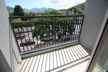 Varanda de apartamento para alugar com 2 quartos, 48m² em Taquara, Rio de Janeiro
