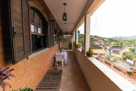 Varanda da Sala de casa à venda com 2 quartos, 244m² em Sapê, Niterói