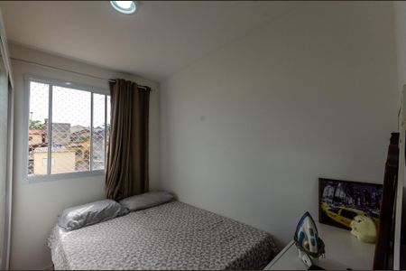 Quarto 1 de apartamento para alugar com 2 quartos, 46m² em Vila Zat, São Paulo