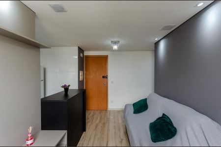 Sala de apartamento para alugar com 2 quartos, 44m² em Jardim Iris, São Paulo