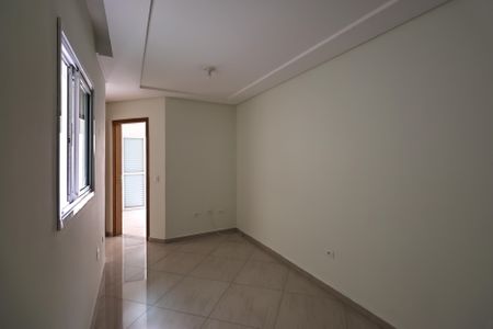 Sala de apartamento para alugar com 2 quartos, 37m² em Jardim Pilar, Santo André