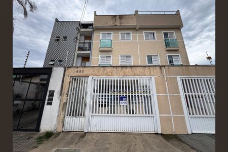 Apartamento para alugar com 37m², 2 quartos e 1 vagaFachada