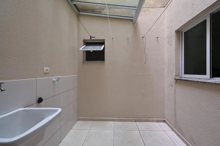 Apartamento para alugar com 37m², 2 quartos e 1 vagaÁrea de Serviço