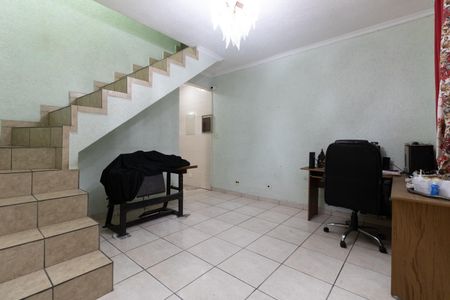 Sala de casa à venda com 4 quartos, 109m² em Vila Liviero, São Paulo