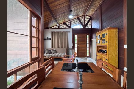 Sala de casa de condomínio à venda com 2 quartos, 100m² em Vargem Grande, Rio de Janeiro