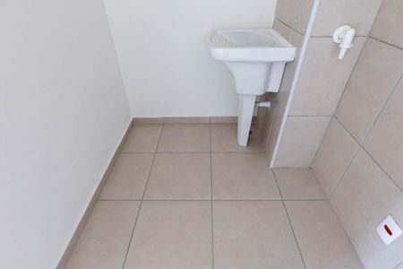 Apartamento à venda com 35m², 2 quartos e sem vaga Apartamento à venda com 35m², 2 quartos e sem vagaLavanderia