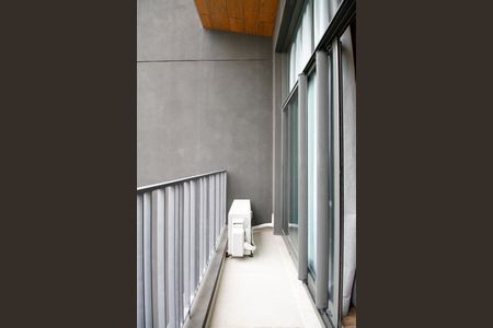 Varanda de kitnet/studio para alugar com 1 quarto, 24m² em Cerqueira César, São Paulo