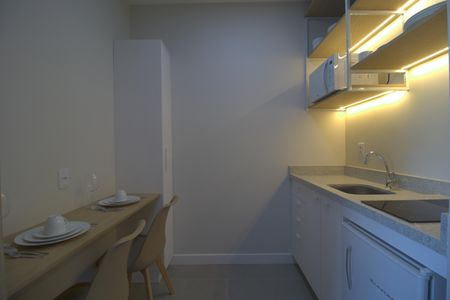 Cozinha de apartamento para alugar com 1 quarto, 34m² em Centro, Florianópolis