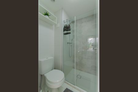 Banheiro de kitnet/studio para alugar com 1 quarto, 27m² em Vila Mariana, São Paulo