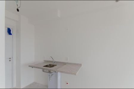 Cozinha de kitnet/studio para alugar com 1 quarto, 27m² em Sacoma, São Paulo