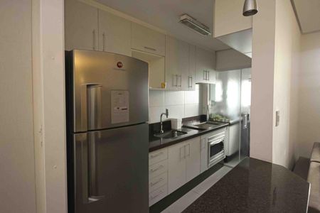 Apartamento para alugar com 65m², 2 quartos e 1 vagaCozinha